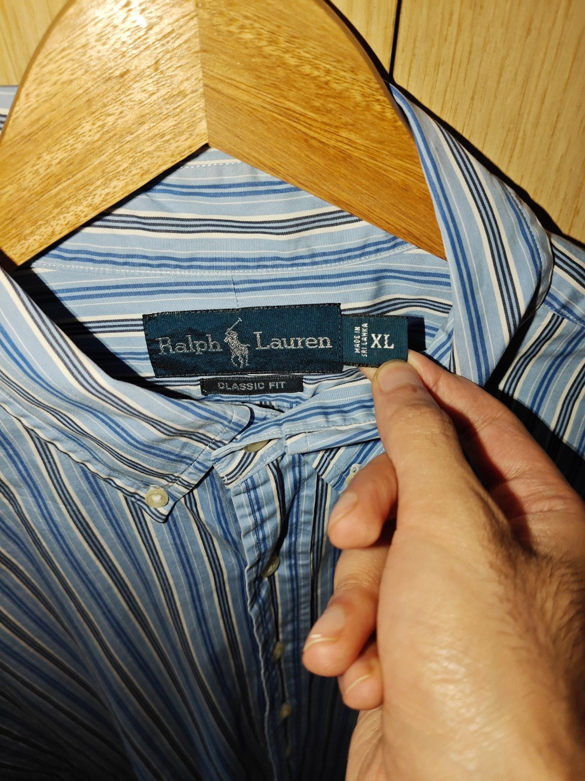 Ralph Lauren Classic Fit XL Men’s Striped Button-Down Shirt – Blue &amp; White