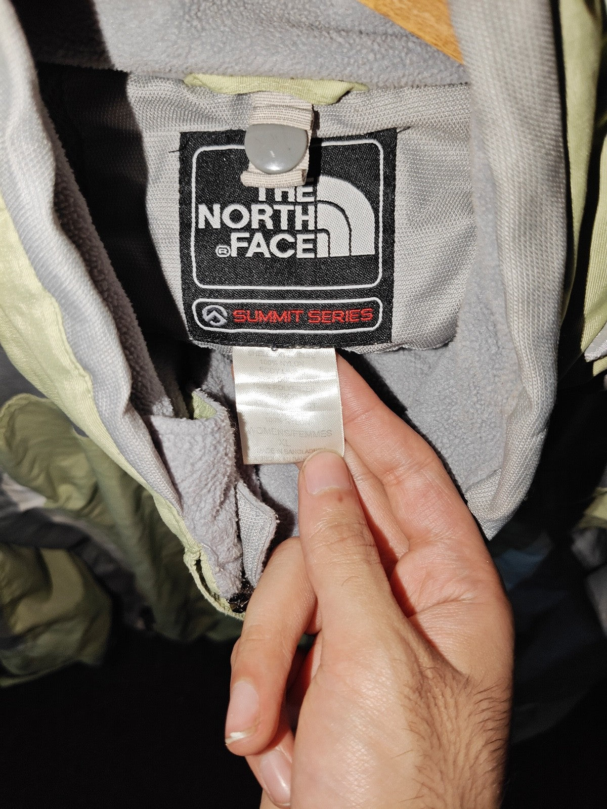 The North Face Summit Series HyVent Green/Grey Softshell Jacket Women’s Large