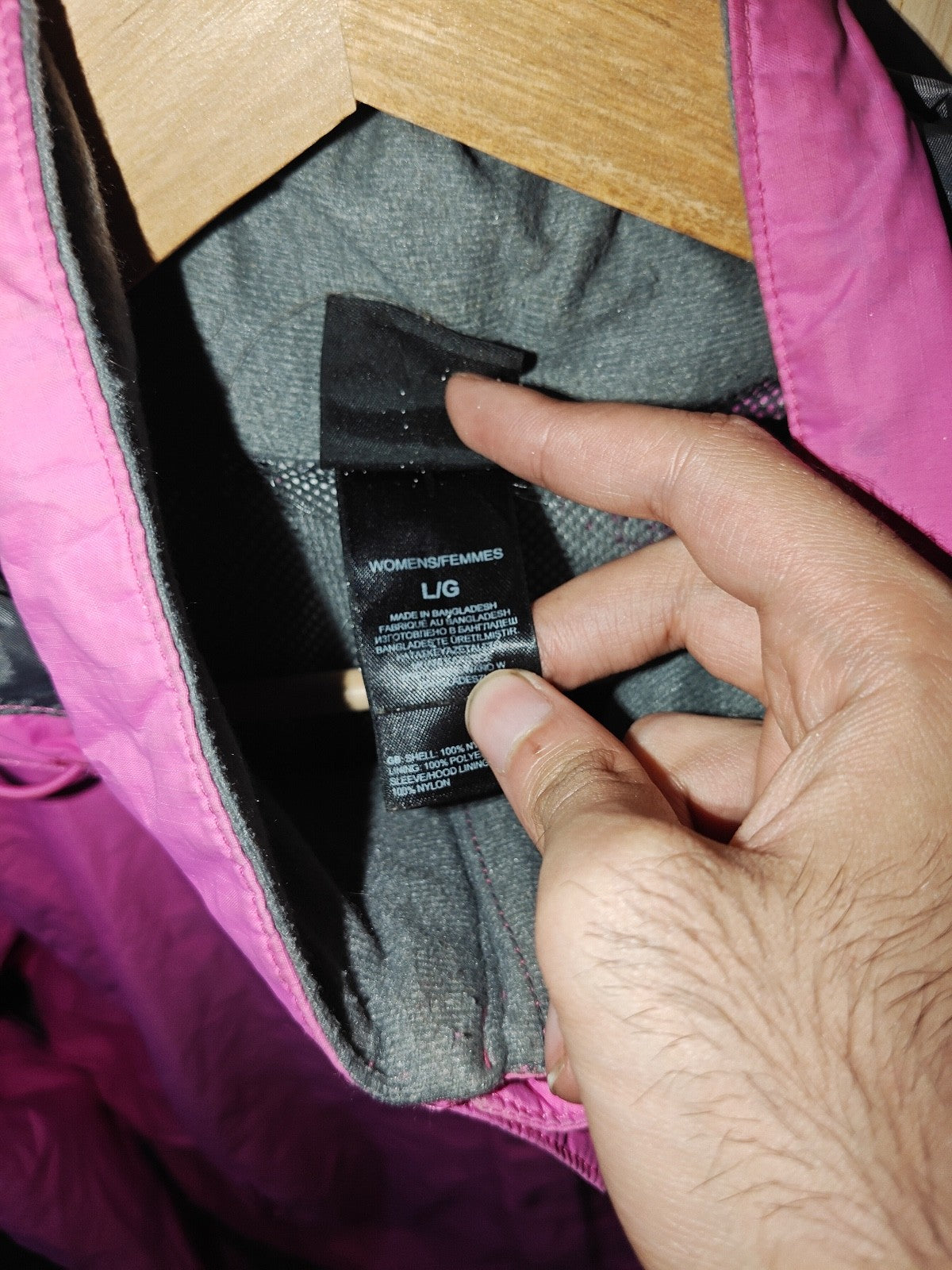 The North Face HyVent Pink Hooded Rain Jacket Women's Large Waterproof Shell