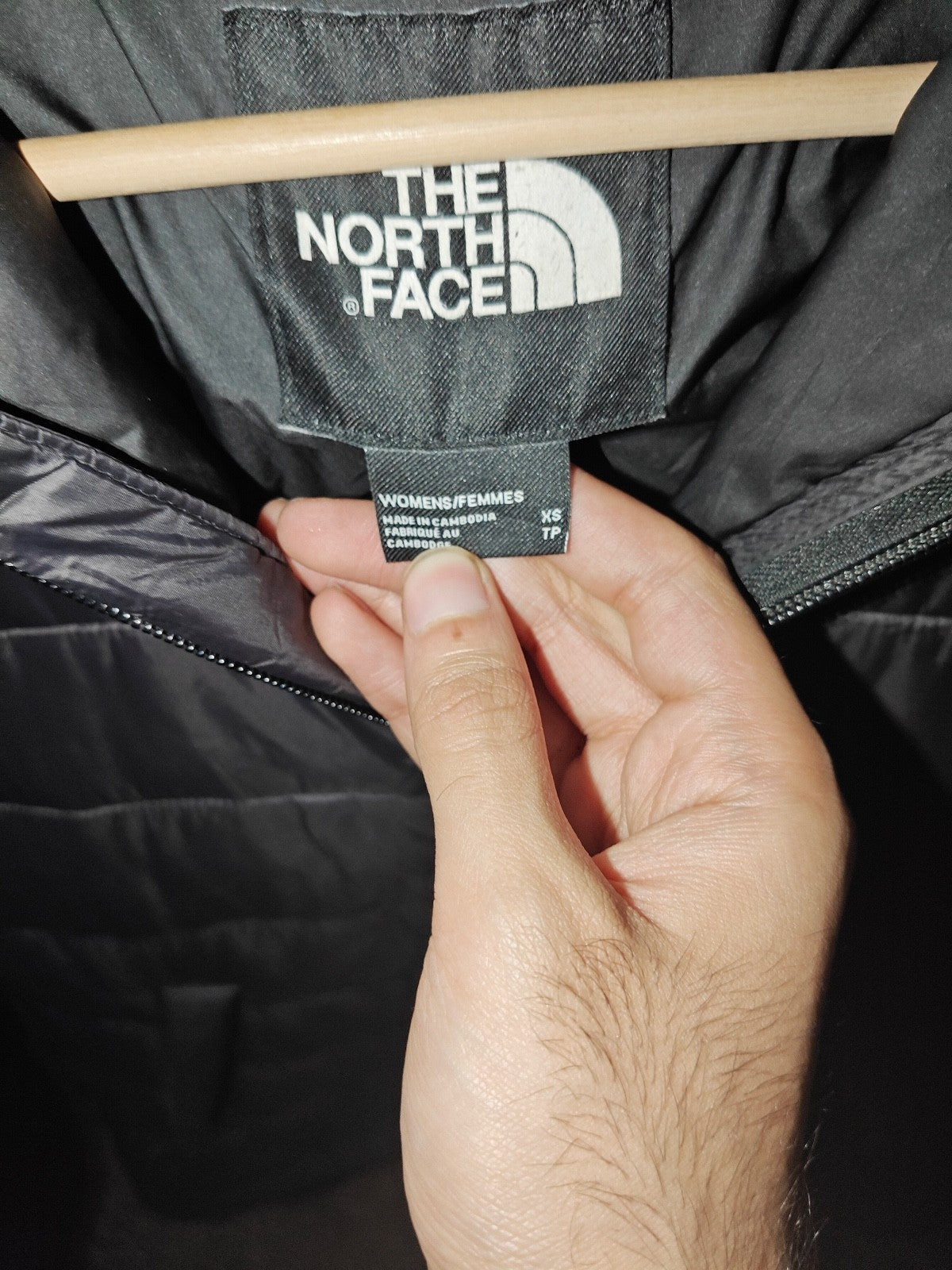 The North Face Women's XS Black Synthetic Puffer Hooded Jacket Lightweight
