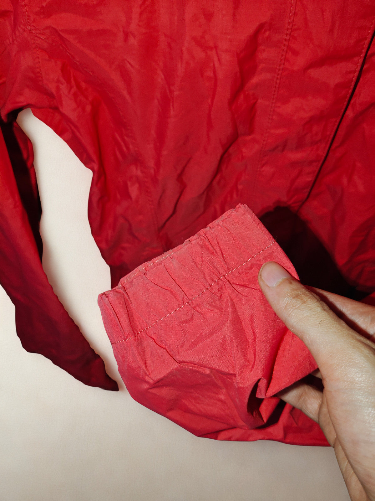 The North Face Women's XS Red HyVent Waterproof Rain Jacket Hooded Shell