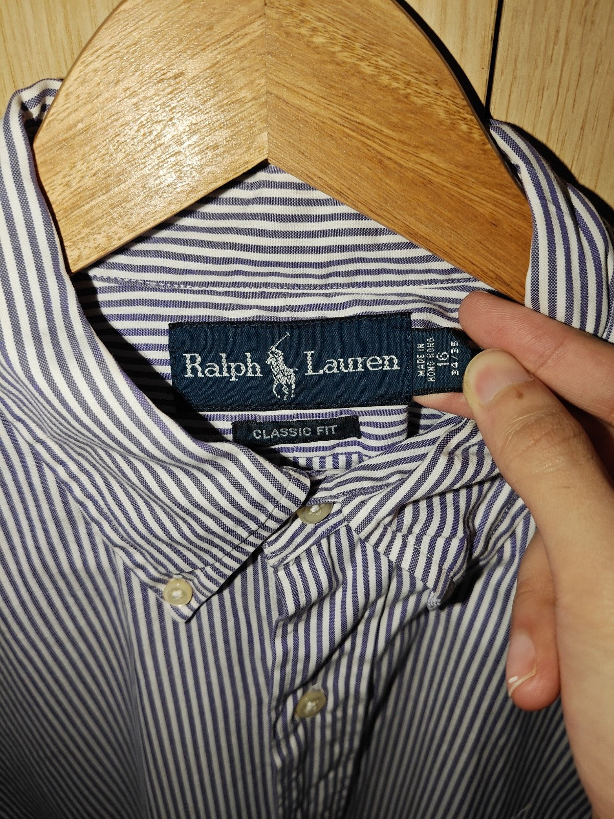 Ralph Lauren Classic Fit Striped Button-Down Shirt – Size 16 34/35 (Large)