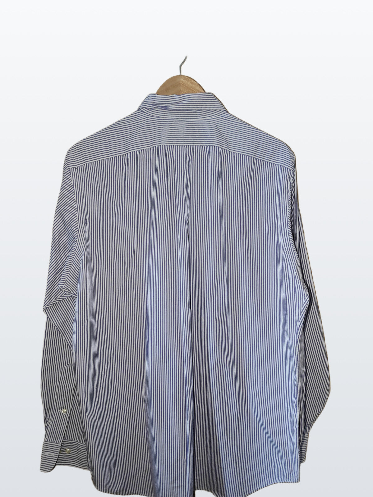 Ralph Lauren Classic Fit Striped Button-Down Shirt – Size 16 34/35 (Large)