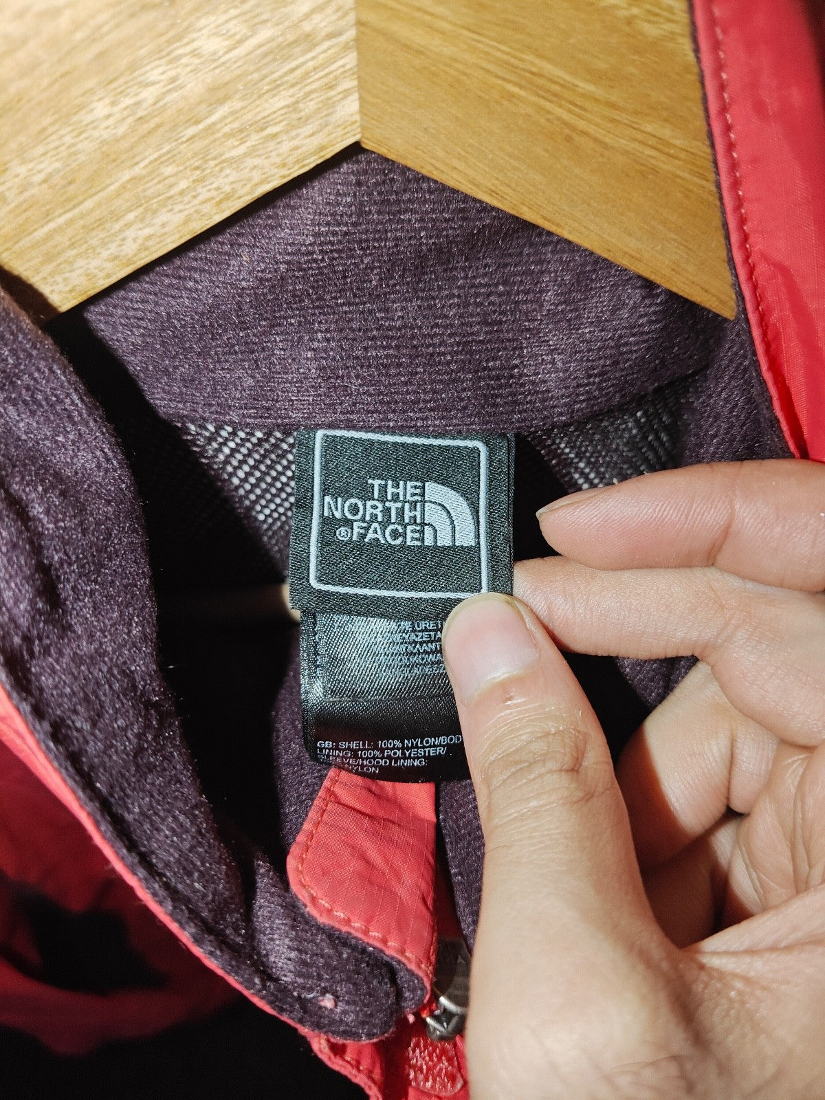 The North Face Women's XS Red HyVent Waterproof Rain Jacket Hooded Shell